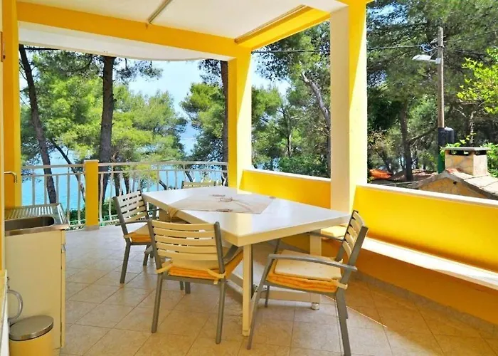Steli Apartman Slatine