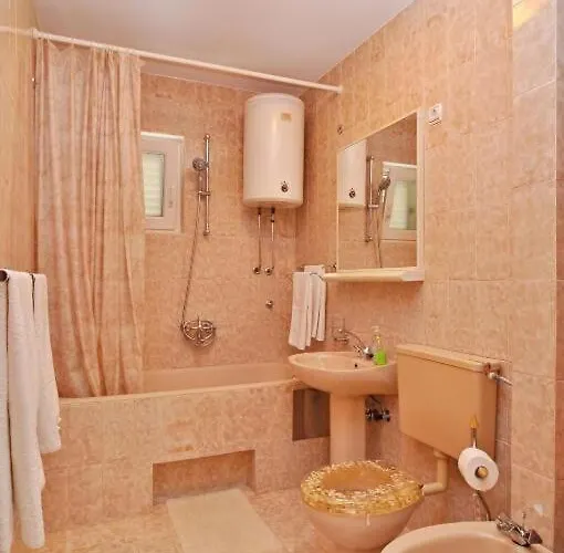 Apartman Steli *
