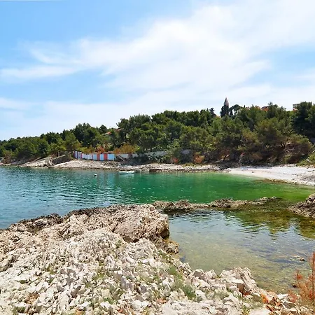 Steli Apartman Slatine