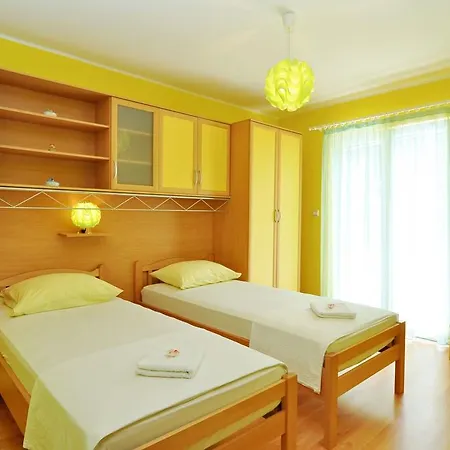 Steli Apartman Slatine