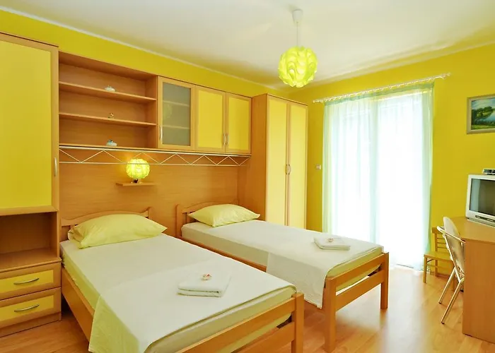 Steli 公寓 斯拉汀